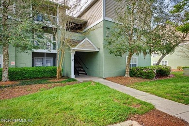 Beautifully updated 2BR/2BA condo in Villas of Timberlin Park - photo 4