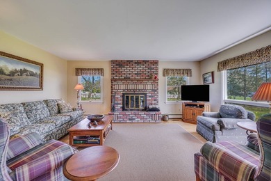 Desirably set on a manicured .36 acres in Hampton Bays South - photo 4