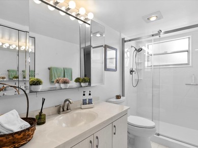 Step into this spacious CORNER unit featuring 1400 sqft!, two