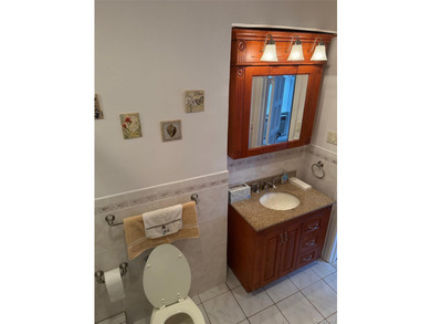 Enjoy a big, finished basement w/high ceilings. Sep. entrance - photo 17
