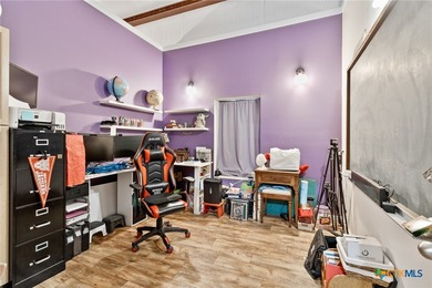 Handicap-accessible barndominium on 5 fully fenced acres with