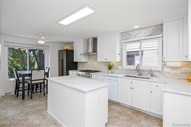 Welcome home to 4860 Lagoons Circle! This exceptional - photo 19