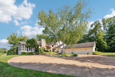 Lake Home Sale Pending in Deer Park, Illinois