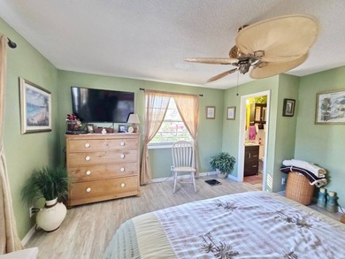 Lake Okeechobee Access - Double Lot Spacious 2-bedroom, 2-bath - photo 25