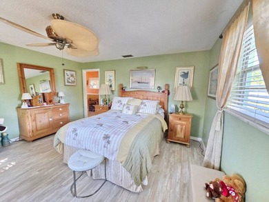 Lake Okeechobee Access - Double Lot Spacious 2-bedroom, 2-bath - photo 27