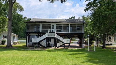 Main channel 3 bedroom, 3 bathroom home on Lake Wateree! Enjoy - photo 2