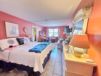 Lake Okeechobee Access - Double Lot Spacious 2-bedroom, 2-bath - photo 32