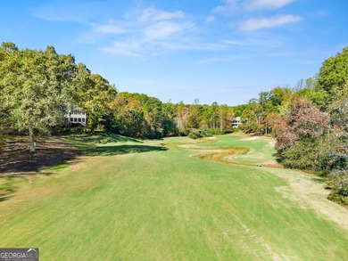 GOLF COURSE FRONTAGE. The Orchard Golf & Country Club - stunning - photo 5