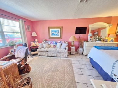 Lake Okeechobee Access - Double Lot Spacious 2-bedroom, 2-bath - photo 37