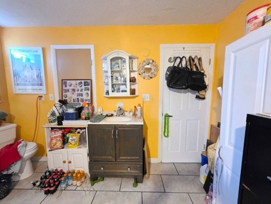 Lake Okeechobee Access - Double Lot Spacious 2-bedroom, 2-bath - photo 43