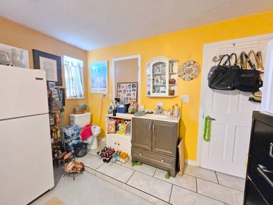 Lake Okeechobee Access - Double Lot Spacious 2-bedroom, 2-bath - photo 44