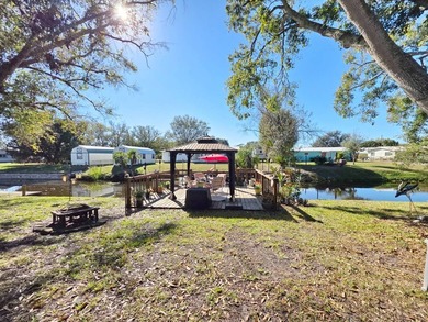 Lake Okeechobee Access - Double Lot Spacious 2-bedroom, 2-bath - photo 52