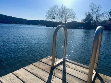 Lake Townhome/Townhouse For Sale in Hot Springs Village, Arkansas
