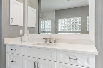 Rare opportunity to own one of only 4 detached with largest Club - photo 8