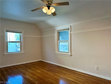 Move right into this 3-bedroom Colonial featuring hardwood - photo 13