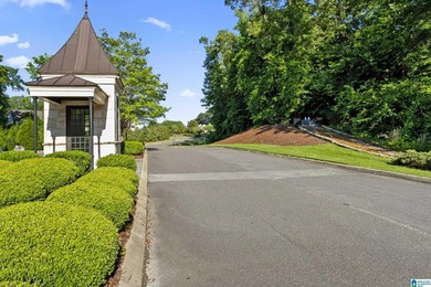 Positioned to capture stunning views of Lake Tuscaloosa, this - photo 18