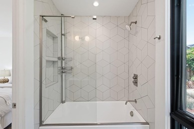Masterful architectural plans meticulously crafted every detail - photo 25