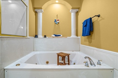 This rare and unique Millennium Bay beauty has extras upon - photo 27