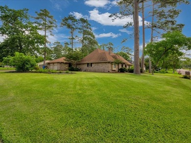 Crown Colony gem! This inviting 3-bedroom, 2-bath home sits on a - photo 28