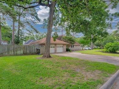 Crown Colony gem! This inviting 3-bedroom, 2-bath home sits on a - photo 30