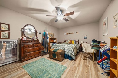 This rare and unique Millennium Bay beauty has extras upon - photo 43
