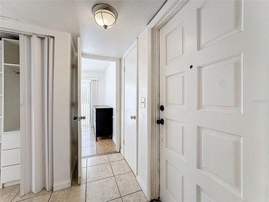 Prime condo Investment property with low HOA and great location - photo 7