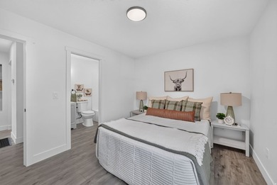 Fresh, updated, and move-in ready! This 4-bedroom, 2-bath home - photo 11