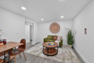Fresh, updated, and move-in ready! This 4-bedroom, 2-bath home - photo 15