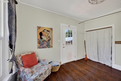 Timeless Craftsman character meets updated urban-industrial - photo 21