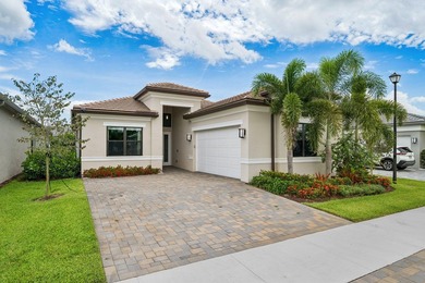 Magnificently appointed and designer decorated Venice model in - photo 2