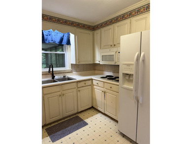 Full of character, warmth, and solid craftsmanship, this - photo 4