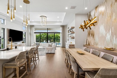 Magnificently appointed and designer decorated Venice model in - photo 8