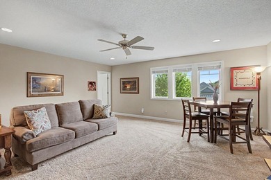 Beautiful DAYTON MINNESOTA home. Association provides lawn care - photo 50