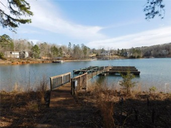 Lake Keowee Acreage For Sale in Seneca South Carolina
