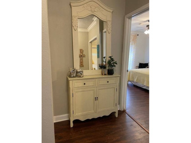 This one is almost completely furnished and it's ready for YOU! - photo 11