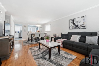 Absolutely nothing to do but move in! This well maintained and - photo 3