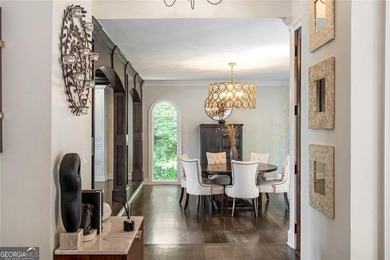 Tucked away on a quiet cul-de-sac in the prestigious Windward - photo 18
