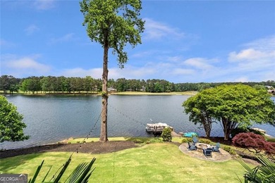 Tucked away on a quiet cul-de-sac in the prestigious Windward - photo 30