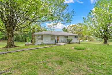 Charming home full of timeless character, built in an era when - photo 7