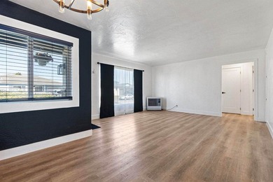 JUST 2 BLOCKS FROM THE OCEAN! Welcome to 1046 Jaccard Street - photo 12