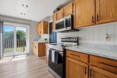 JUST 2 BLOCKS FROM THE OCEAN! Welcome to 1046 Jaccard Street - photo 14