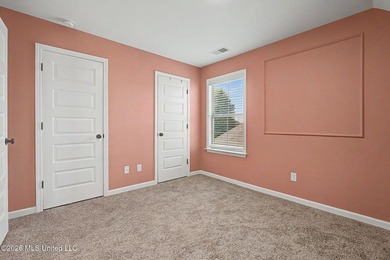 Great 4 Bedroom home in the Lakes of Nicholas with its community - photo 19