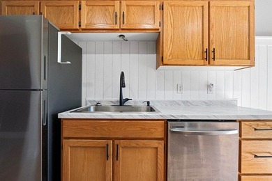 JUST 2 BLOCKS FROM THE OCEAN! Welcome to 1046 Jaccard Street - photo 19