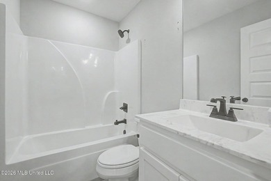 Great 4 Bedroom home in the Lakes of Nicholas with its community - photo 21