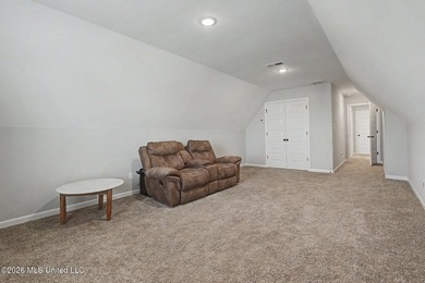 Great 4 Bedroom home in the Lakes of Nicholas with its community - photo 23
