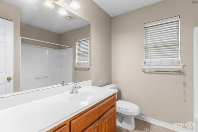 FOR SALE OR LEASE: 6025 Natchez Trace is a move-in ready 4 - photo 24