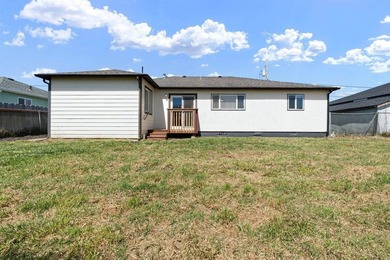 JUST 2 BLOCKS FROM THE OCEAN! Welcome to 1046 Jaccard Street - photo 30