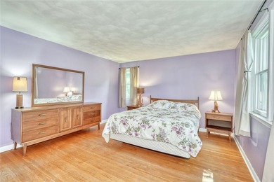 Welcome to 1108 State Road! Owned and lovingly cared for by the - photo 32