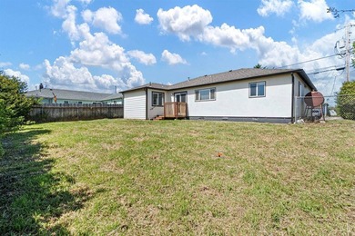 JUST 2 BLOCKS FROM THE OCEAN! Welcome to 1046 Jaccard Street - photo 32