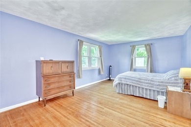 Welcome to 1108 State Road! Owned and lovingly cared for by the - photo 34